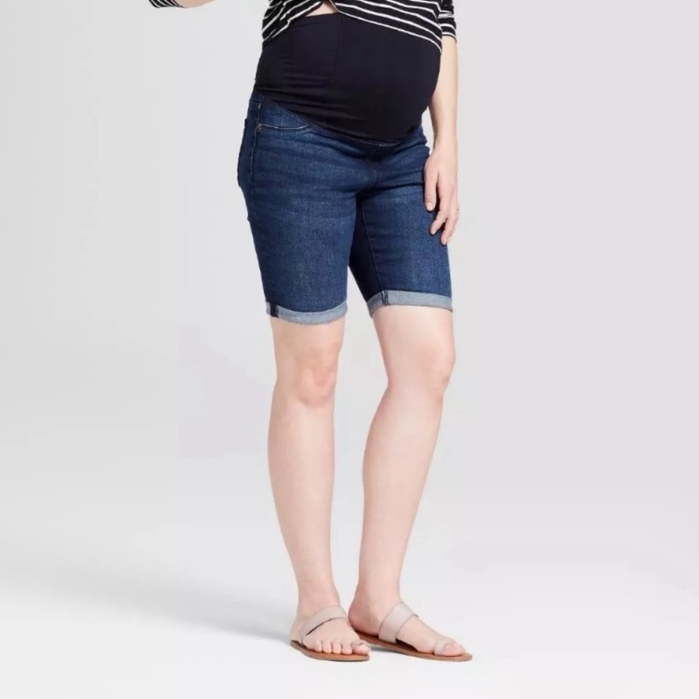 Isabel maternity Bermuda shorts